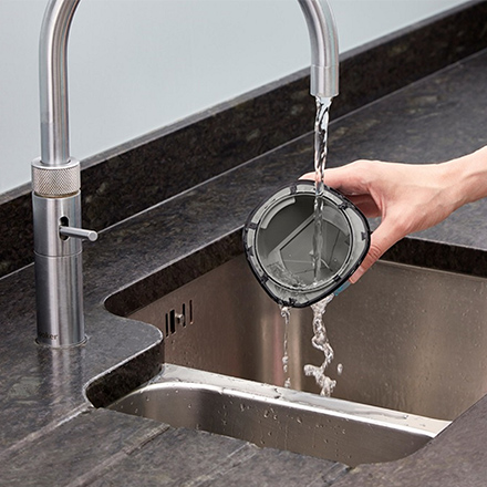 BLACK+DECKER ブラック・アンド・デッカー リチウム乾湿両用ダストバスター 3.6v WDC115W