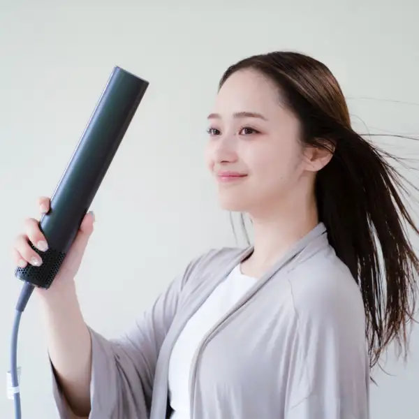 QUADS　クワッズ　ヘアドライヤー　BSR004BK　BISARA STICK　ブラック