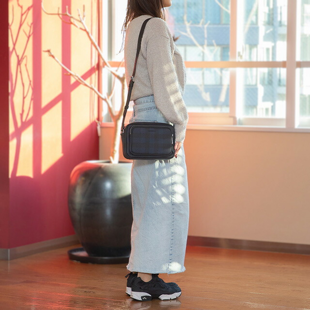 バーバリー ショルダーバッグ メンズ レディース BURBERRY チェック 8074099 ブラック 斜めがけ ブランド 高級 おしゃれ プレゼント 男性 実用的 かっこいい