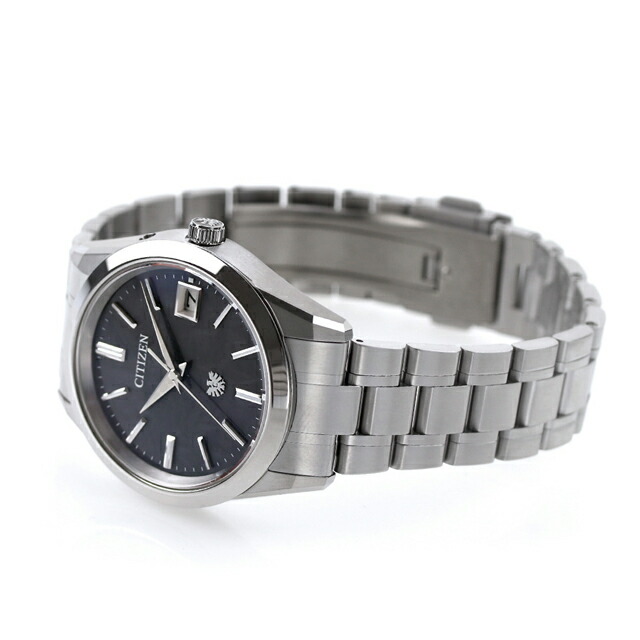 ザシチズン 年差±5秒 イーグルフェザーパターン文字板 高精度 光発電エコドライブ 腕時計 メンズ チタン ソーラー THE CITIZEN AQ4100-57E アナログ ブラック 黒 日本製 高級 ブランド おしゃれ 防水 プレゼント 男性 実用的