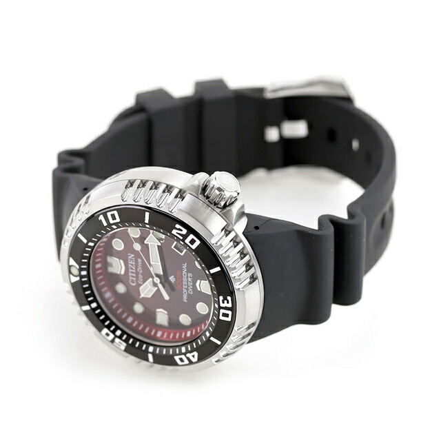 シチズン プロマスター マリンシリーズ プロフェッショナル ダイバー300m 光発電エコドライブ 腕時計 ブランド メンズ ダイバーズウォッチ ソーラー CITIZEN PROMASTER BN1024-01Z アナログ レッドグラデーション おしゃれ 防水 文字盤 大きい プレゼント 男性 実用的