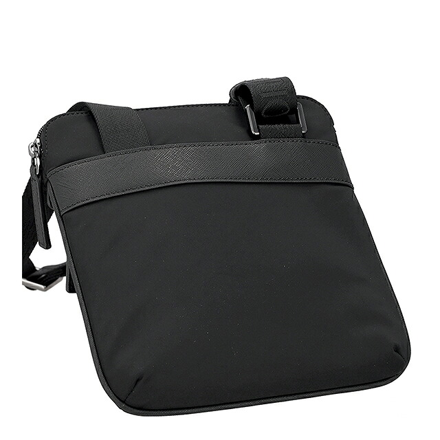 エンポリオ・アルマーニ ショルダーバッグ メンズ ブランド EMPORIO ARMANI China EM001807-AF28784 UC001 ブラック 斜めがけ ブランド 高級 おしゃれ プレゼント 男性 実用的 かっこいい