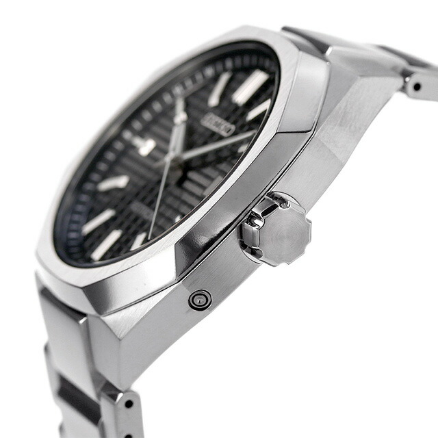 セイコー アストロン ネクスター ソーラー電波 電波ソーラー 腕時計 メンズ チタン SEIKO ASTRON SBXY063 ブラック 黒 日本製 高級 ブランド おしゃれ 防水 文字盤 大きい プレゼント 男性 実用的