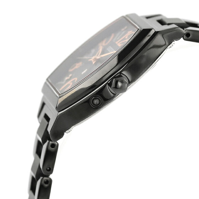 セイコー ルキア Happy Collection 電波ソーラー 腕時計 ブランド レディース チタン SEIKO LUKIA SSQW101 アナログ ブラック 黒 日本製 おしゃれ 防水 軽い 華奢 かわいい プレゼント 女性 実用的
