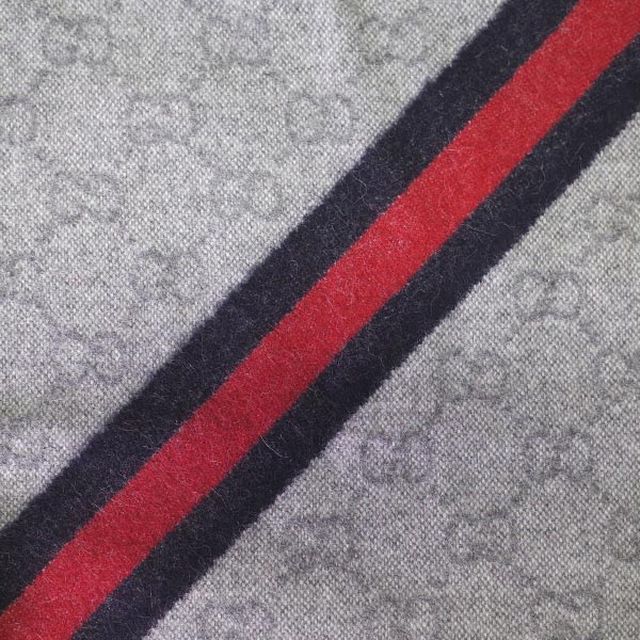 グッチ GUCCI マフラー GG柄 メンズ レディース 570603 3G200 1768 ライトグレー