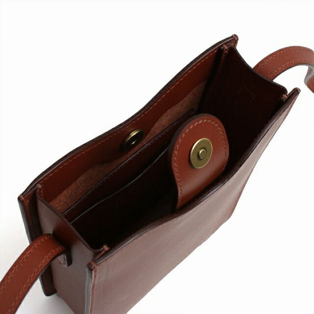 イルビゾンテ IL BISONTE ショルダーバッグ BCR325-PV0041-BW470 レディース ブラウン 斜めがけ ブランド 高級 おしゃれ プレゼント 女性 実用的 かわいい