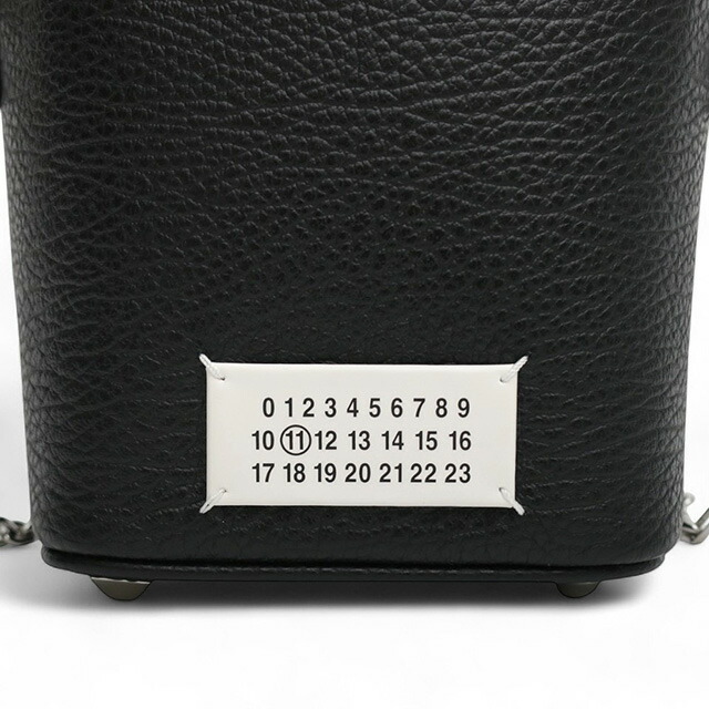 メゾン マルジェラ MAISON MARGIELA 5AC バケットバッグ ショルダーバッグ S61WG0035P4348T8013 レディース ブラック ブランド 斜めがけ 高級 おしゃれ プレゼント 女性 実用的 かわいい