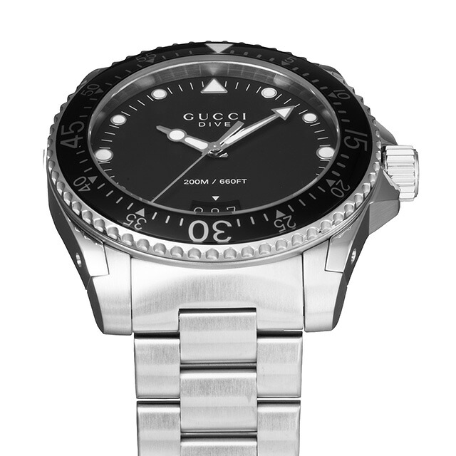 グッチ DIVE クォーツ 電池式 腕時計 メンズ GUCCI YA136301B アナログ ブラック 黒 スイス製 高級 ブランド おしゃれ 防水 プレゼント 男性 実用的