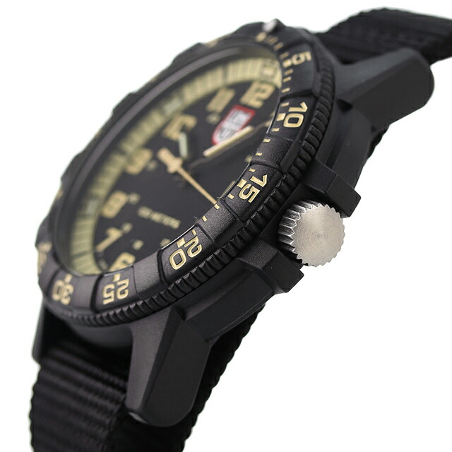 ルミノックス 0320シリーズ レザーバック シータートル ジャイアント 44mm 0333 LUMINOX メンズ 腕時計 ブラック 時計 ブランド おしゃれ 防水 文字盤 大きい プレゼント 男性 実用的