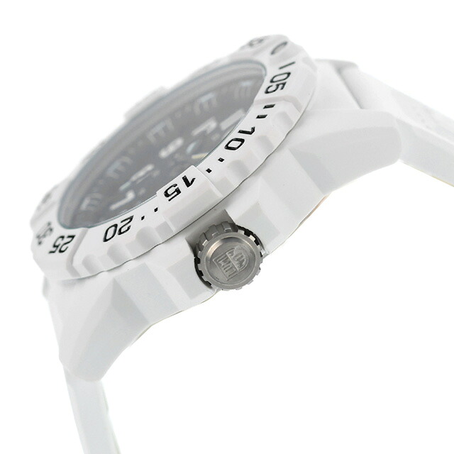 ルミノックス ネイビーシールズ 3500シリーズ クォーツ 電池式 腕時計 ブランド メンズ LUMINOX XS.3507.WB アナログ ブラック 黒 スイス製 おしゃれ 防水 文字盤 大きい プレゼント 男性 実用的
