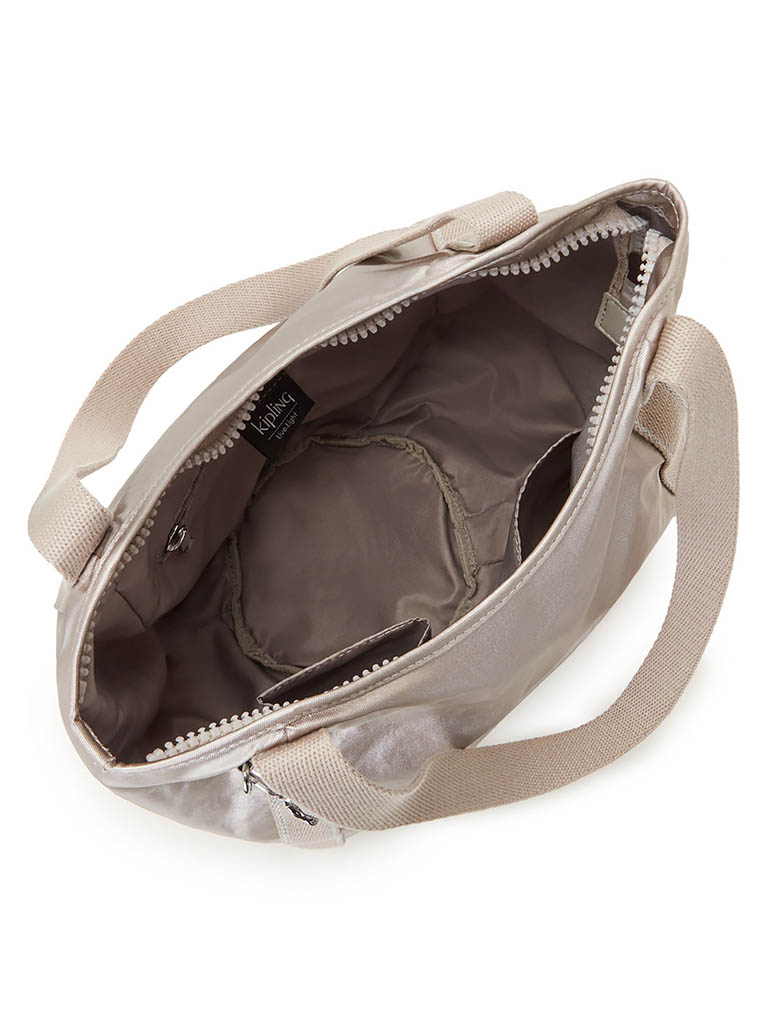 kipling バルーン メタリックグロウ トートバッグ