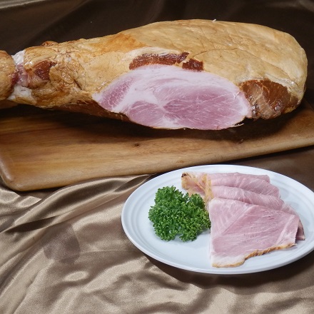 十勝池田食品 十勝骨付きウデハム