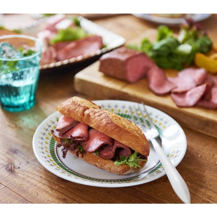 本格派ギフト ＮＲＢ－50 ロース生ハム27g、ローストビーフ140g、ローストビーフソース40g、あらびきステーキ72g、特撰ホワイトウインナー66g×2、特撰あらびきウインナー66g