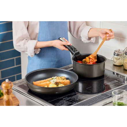 【マルチエッグパン付き!】 フライパンセット 6点 9点 12点 IH対応 取っ手が取れる IH ガス火 蓋付き 深型 幅広 アイリスオーヤマ MEGI 6点セット