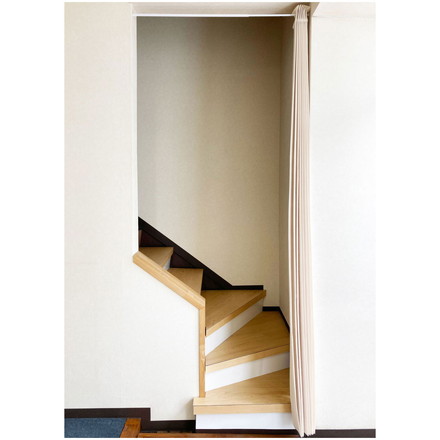 日本製 アコーディオンカーテン 巾150cm×丈200cm パタパタカーテン 間仕切り 目隠し 断熱 保温 長さ調整