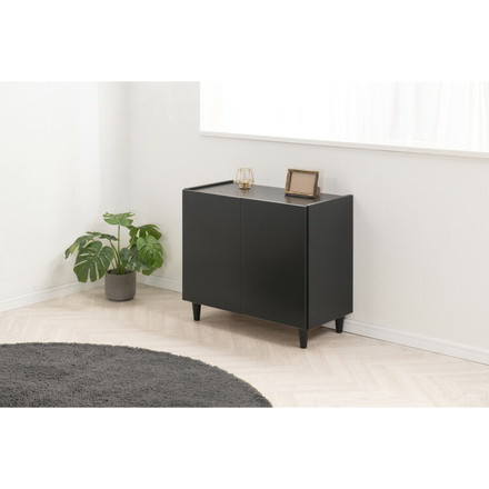 SHADOW 脚付きブラックキャビネット 幅80 日本製 木製 収納棚 収納 棚 ラック 扉付き ローボード 本棚