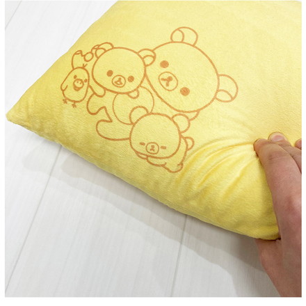 リラックマ マスコット付きまくら 枕 取っ手付き 持ち手付き キャラクター 可愛い 男の子 女の子 子供