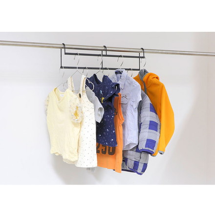 アップハンガー ハンガー 衣類収納 幅50cm 2本組 日本製 収納 収納力アップ 段違い クローゼット 大容量 省スペース スぺパ 小物 バッグ コート 整理 衣替え ブラック