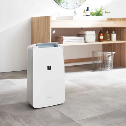 衣類乾燥除湿機 シャープ コンプレッサー方式 /木造9畳まで /鉄筋18畳まで CV-T71-W ホワイト