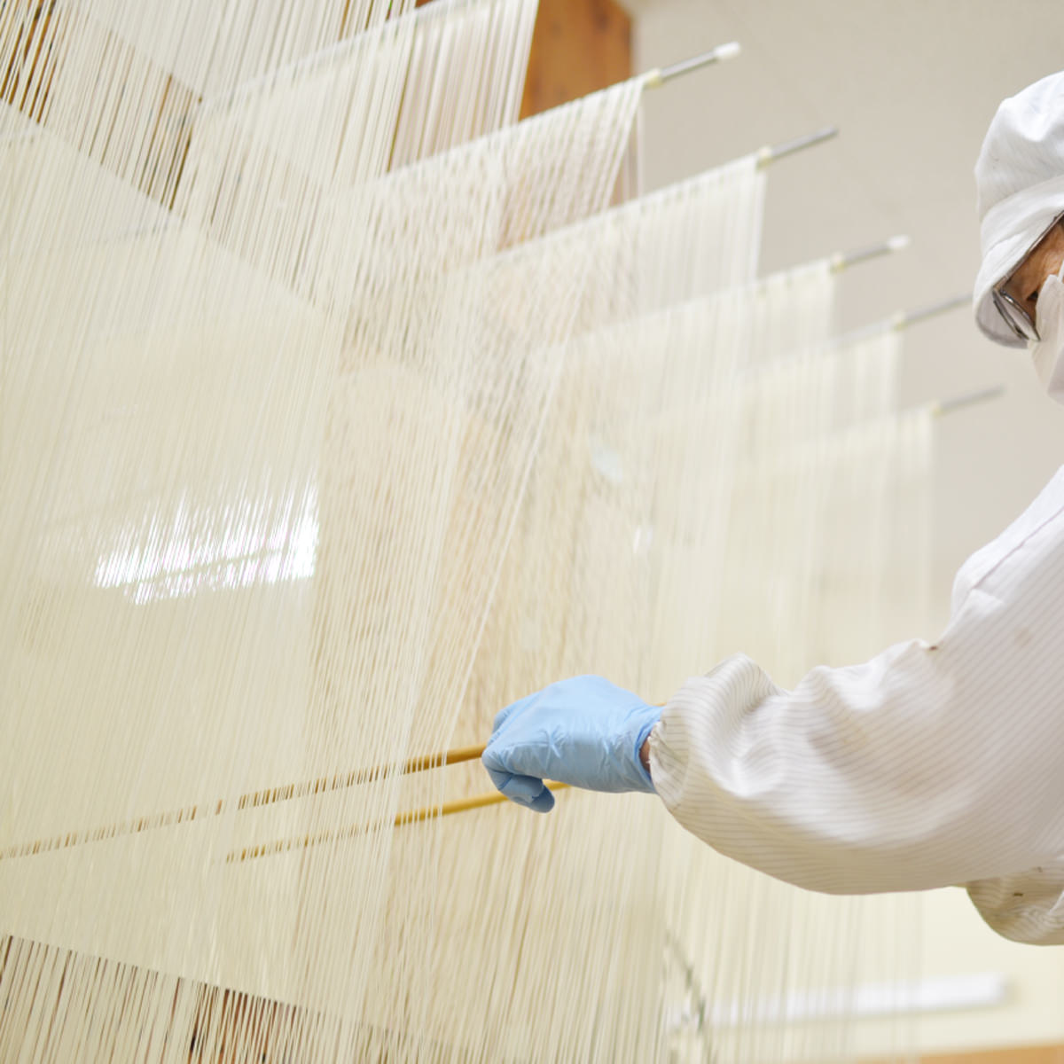 国産小麦粉 能登塩使用 手延べ 清流素麺 簡易段ボール箱セット 〔180g×4〕 そうめん 乾麺