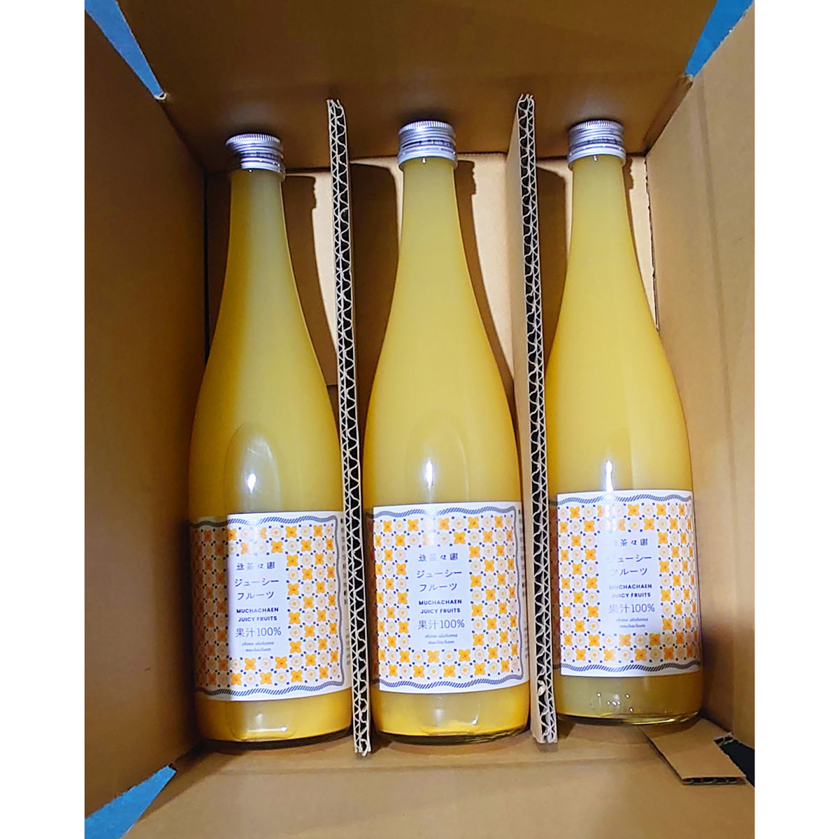 無茶々園 愛媛 果汁100％ ジューシーフルーツジュース 〔720ml×4本〕 ジュース 常温【沖縄県・離島 配送不可】