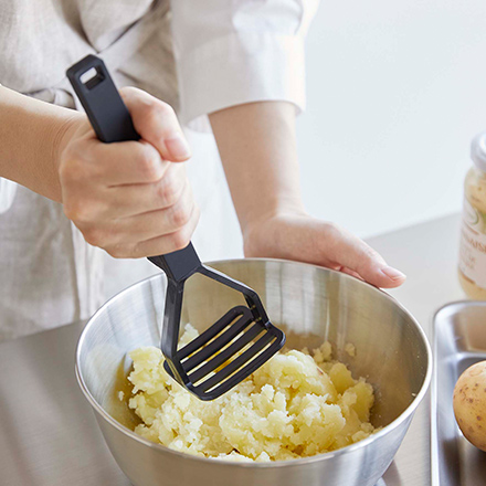 tower タワー シリコーンハンドル ポテトマッシャー ブラック 6361