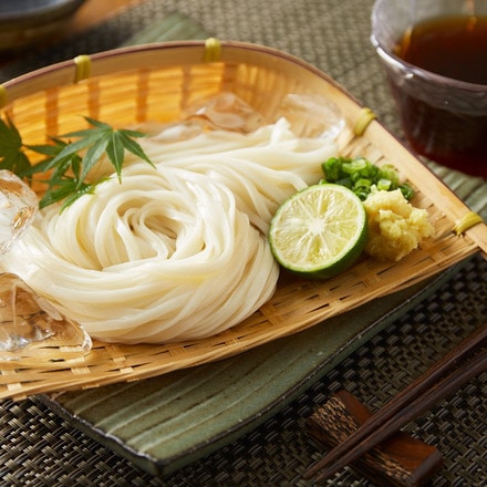 無限堂 稲庭うどん 稲庭饂飩 ギフトセット （80g×5束、比内地鶏つゆ）