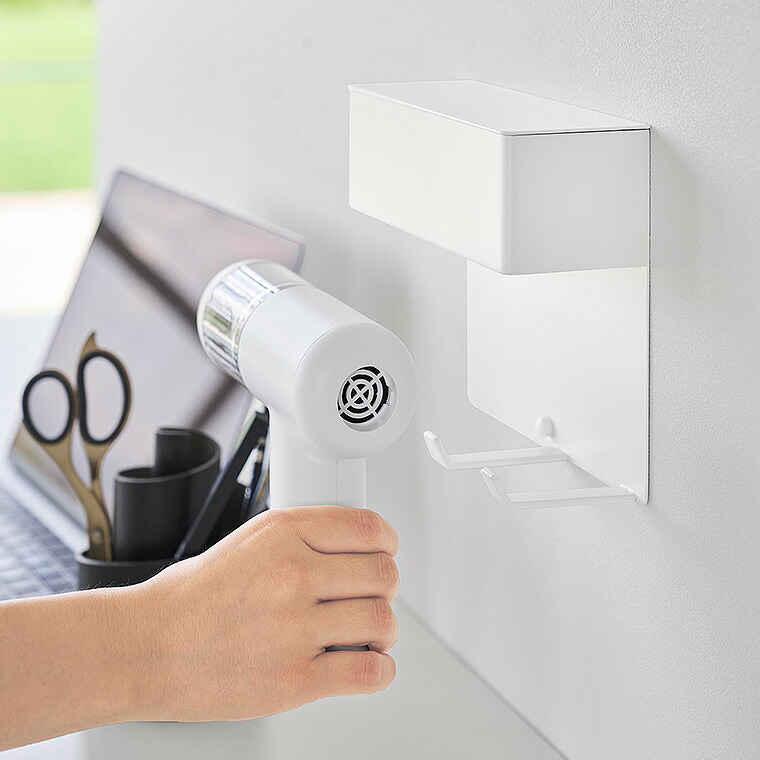 tower 壁付けミニ掃除機ホルダー タワー 山崎実業 10787 10788 / ホワイト
