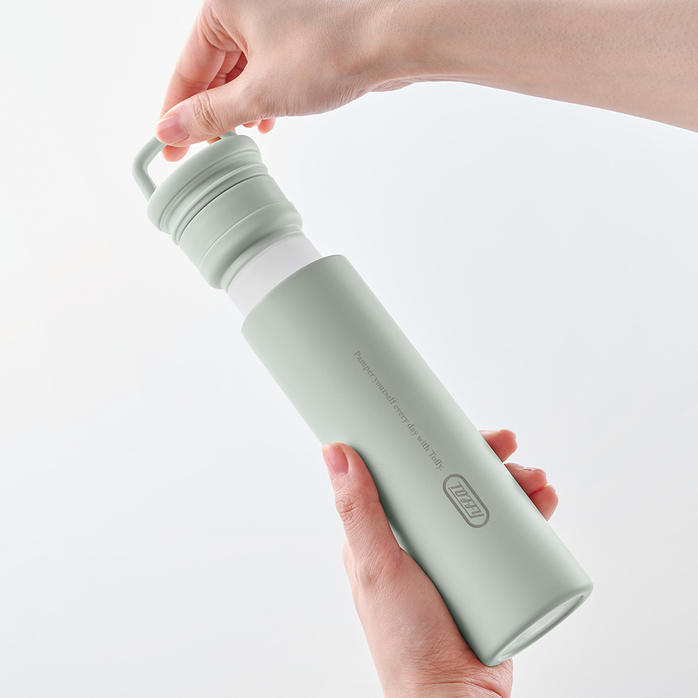 Toffy スティック氷のう〈カラビナ付き〉 HCOL1-PAW パンナホワイト