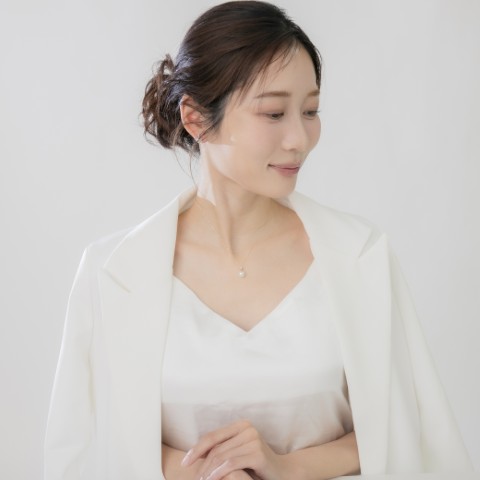 ERIS VELINA【星菱】無調色 アコヤ真珠（無調色・8mm・ラウンド系）天然ダイヤモンド K18 イエローゴールド ペンダント ネックレス（トゥインクルチェーン・45cm・0.65mm）