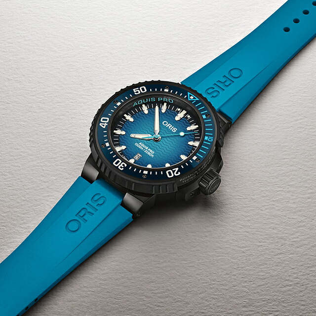オリス AQUIS PRO 1000M 49.5mm 自動巻き 腕時計 ブランド メンズ チタン 替えベルト ORIS 01 733 7801 7255-Set アナログ ブルーグラデーション ブルー スイス製 高級 おしゃれ 防水 プレゼント 男性 実用的