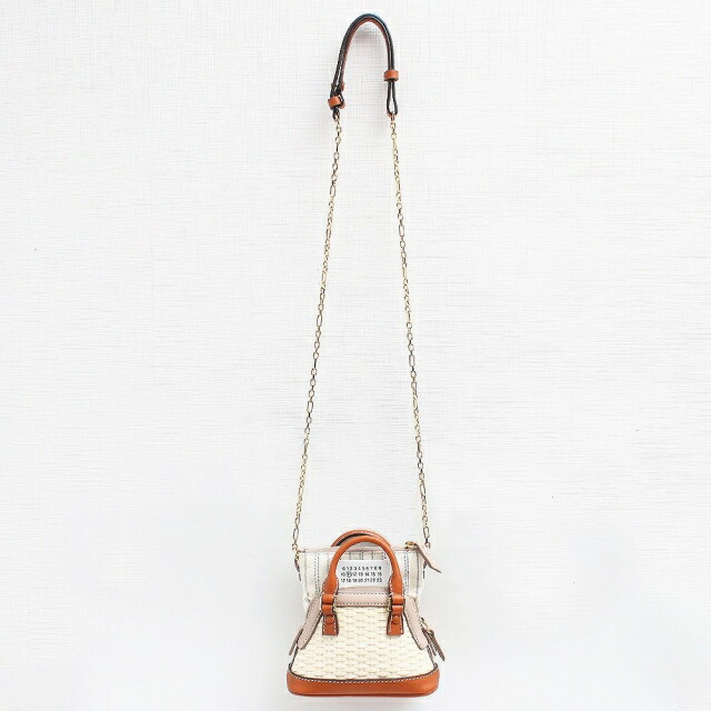 メゾンマルジェラ MAISON MARGIELA クロスボディバッグ SB1WG0032P5352T4310 レディース ベージュ 軽量 小さめ ブランド 高級 おしゃれ プレゼント 女性 実用的 かわいい