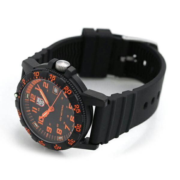 ルミノックス 0320シリーズ レザーバック シータートル ジャイアント 44mm 0329 LUMINOX メンズ 腕時計 ブラック 時計