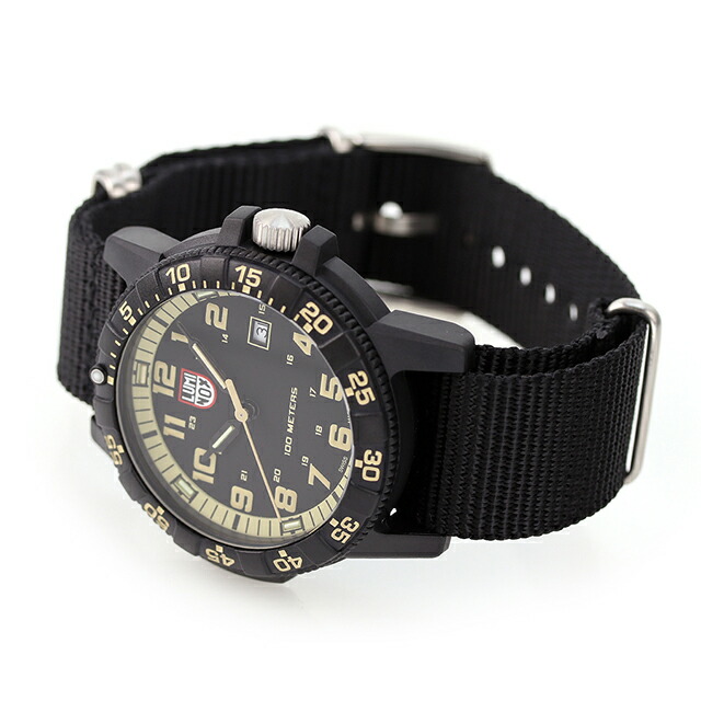 ルミノックス 0320シリーズ レザーバック シータートル ジャイアント 44mm 0333 LUMINOX メンズ 腕時計 ブラック 時計 ブランド おしゃれ 防水 文字盤 大きい プレゼント 男性 実用的