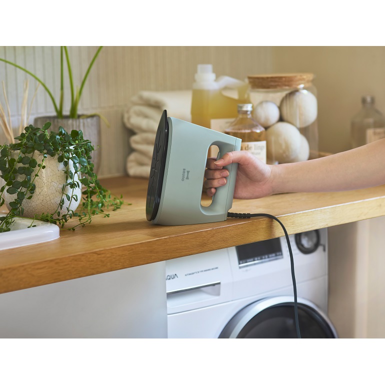 BRUNO 衣類スチーマー BOE152-GR グリーン