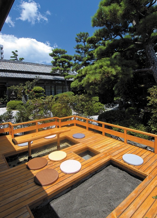 【鹿児島】いぶすき秀水園　2名様平休日1泊2食付