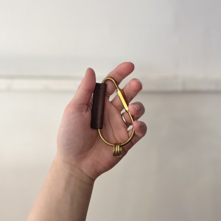 真鍮引き立つキーリング キーホルダー キナリ