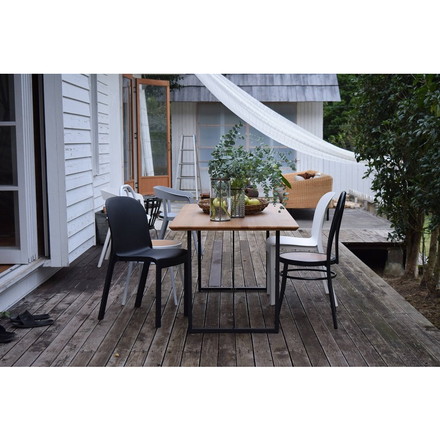 チェア 幅47×奥行53×高さ84 座面高47 ポリプロピレン ブラック ホワイト