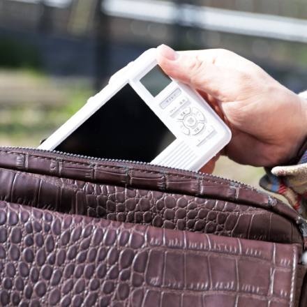 多機能防災ラジオ　エコラジネオ　TLM-ETR017