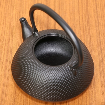 鉄瓶 南部鉄器 丸あられ鉄瓶 1.2L