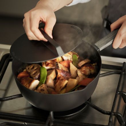 Vermicular バーミキュラ ユキヒラ 18cm マットブラック YH18-BK