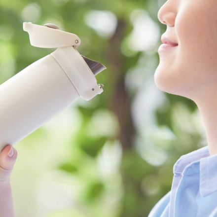 TIGER タイガー 真空断熱ボトル 0.5L シェルホワイト MKR-W050WR