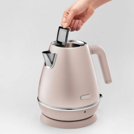 De'Longhi デロンギ ディスティンタ・ペルラ 電気ケトル 1L ピンク KBIN1200J-PK