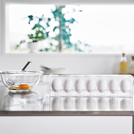 tower タワー 冷蔵庫中蓋付き卵ケース ホワイト 1481