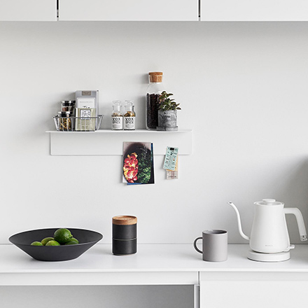 tower タワー マグネットが付くウォールラックW50 石こうボード壁対応 ホワイト 1929