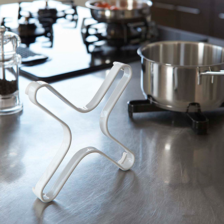 tower タワー ナベ敷き ホワイト 2250