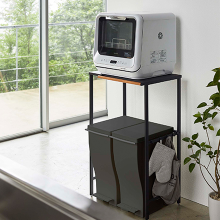 tower タワー 伸縮 ゴミ箱上ラック ブラック 5327