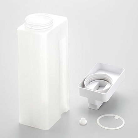 tower タワー 倒して置けてそのまま注げる冷水筒 2.2L ホワイト 10029