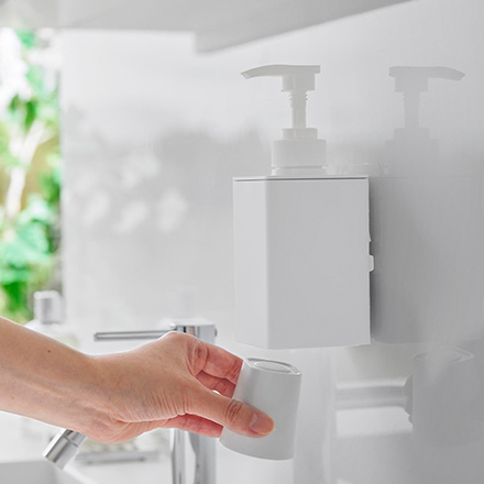 tower タワー フィルムフックマウスウォッシュディスペンサー&ミニタンブラー ワイト 10539