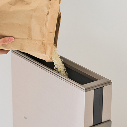 スリム米びつ（12kgタイプ） シャンパンゴールド RCY-12CG